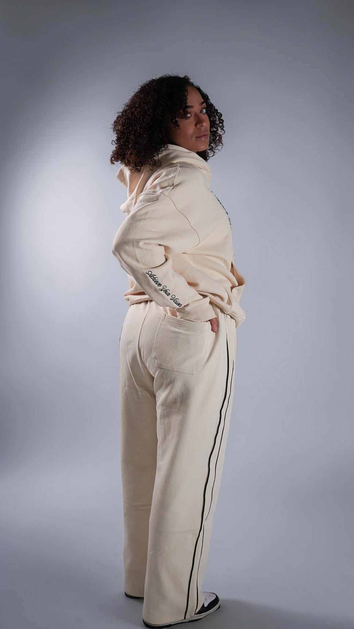 Signature Cream Sweats