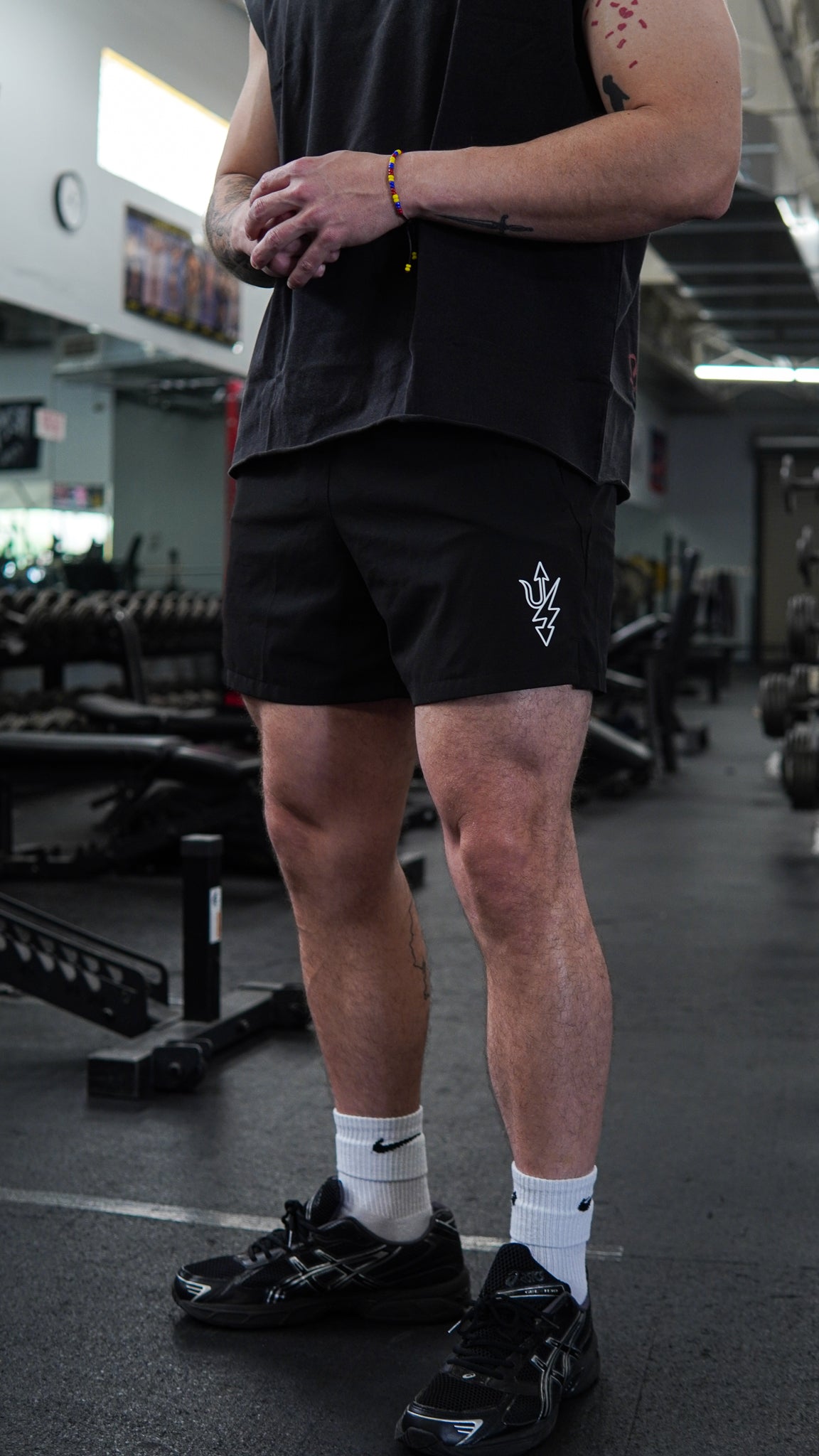 Black Essential Short