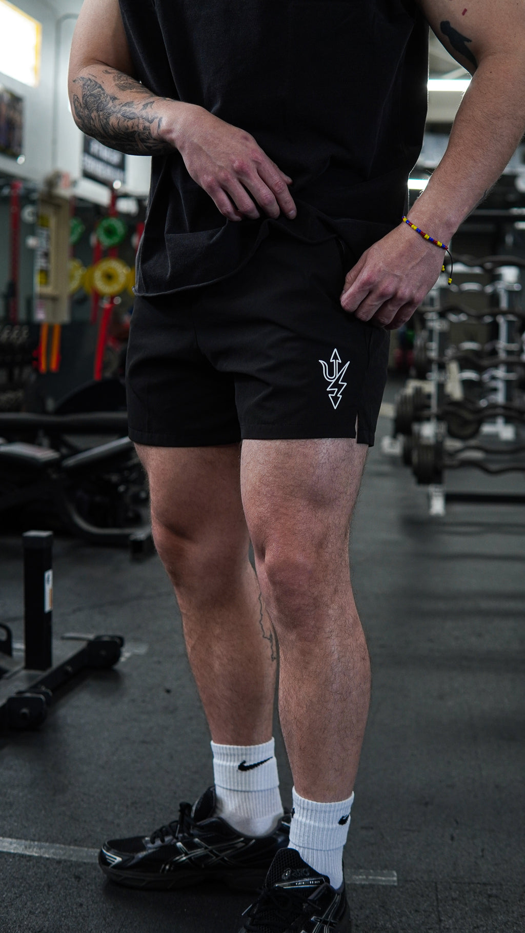 Black Essential Short