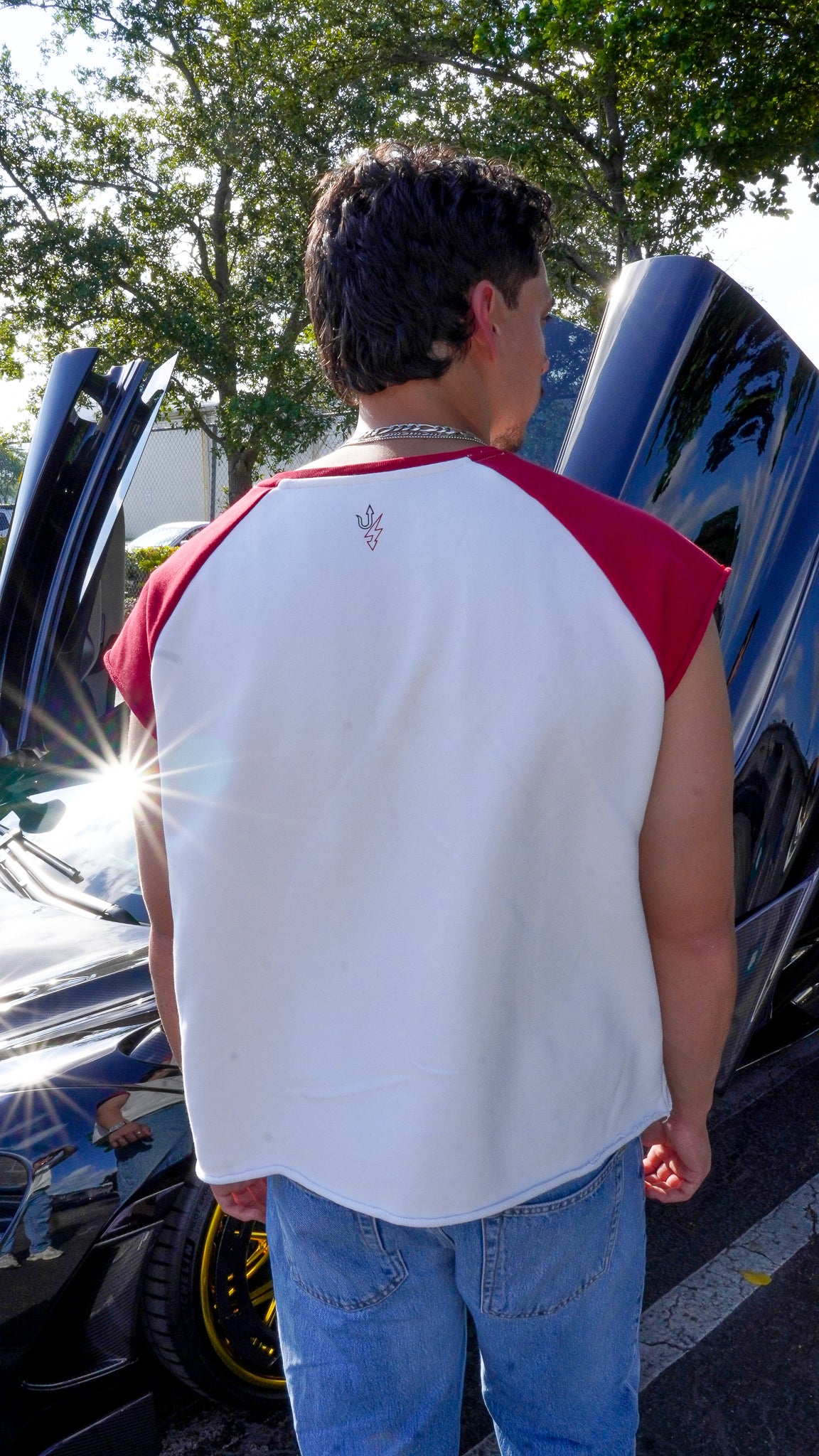 Red Retro Cut Off