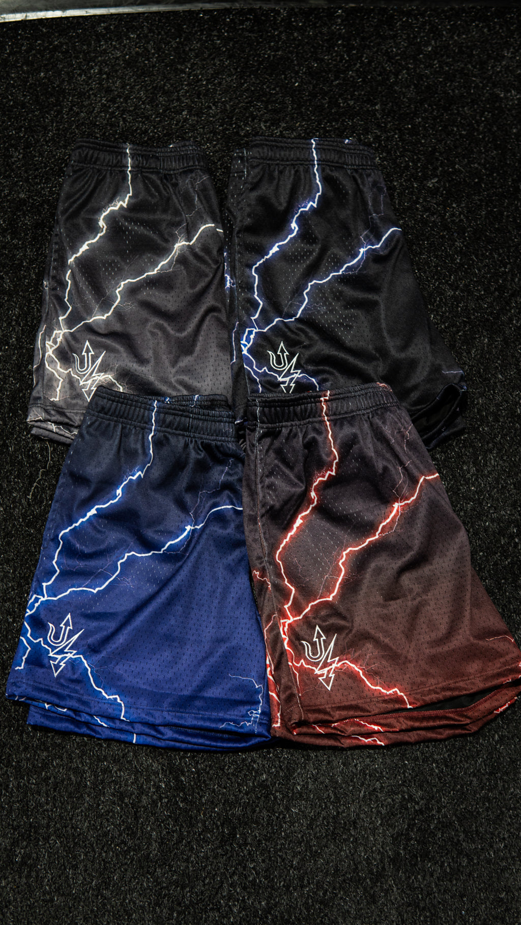 Lightning Mesh Short Package